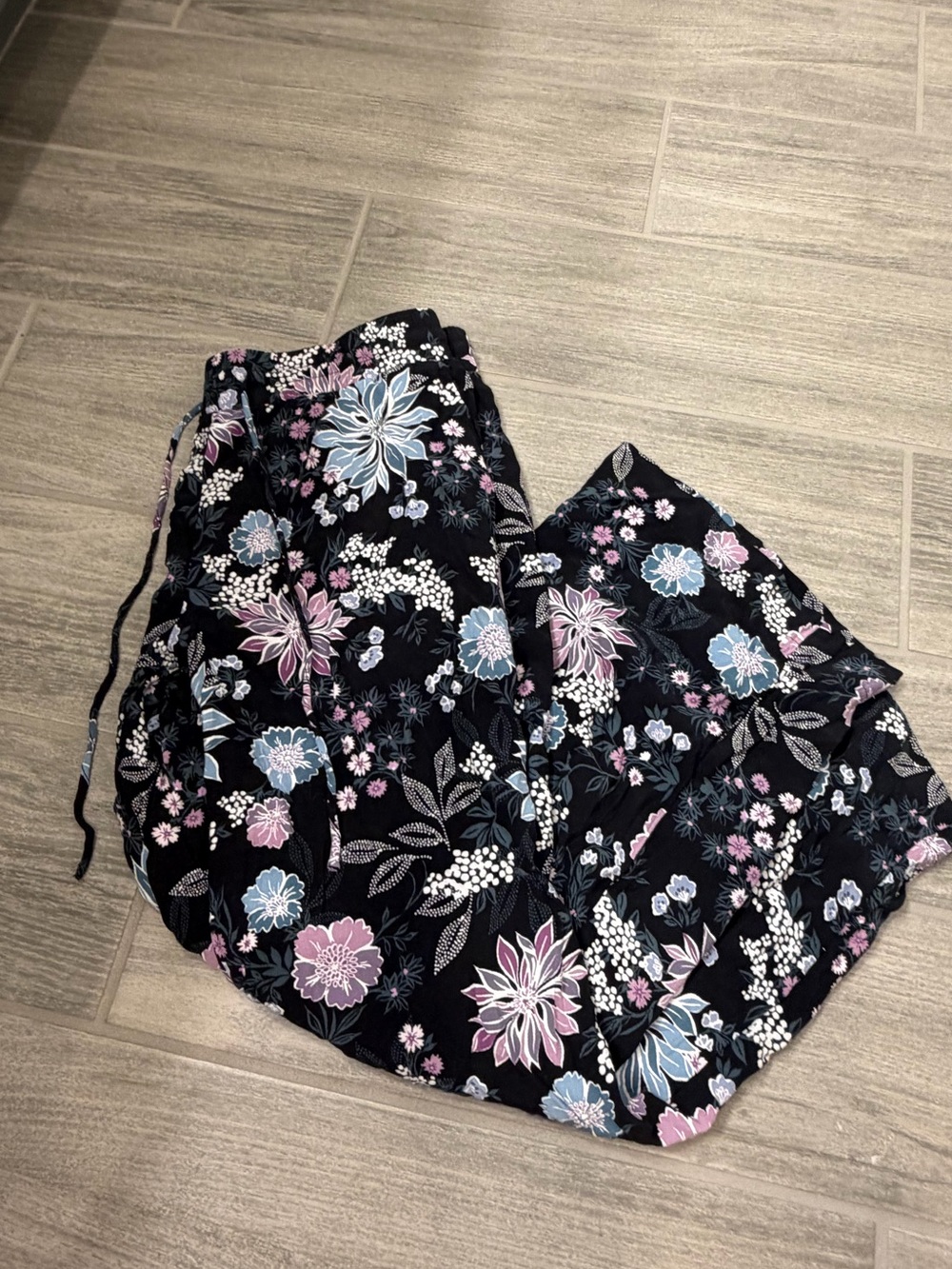 Loft Floral Drawstring Capri Pants